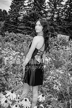 Margret Van Netten @ Terraces Flower Farm (BW-B) - TJP (68 of 100)