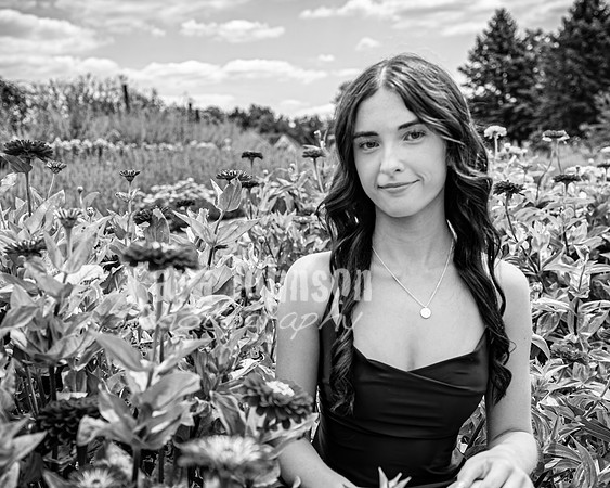 Margret Van Netten @ Terraces Flower Farm (BW-B) - TJP (71 of 100)