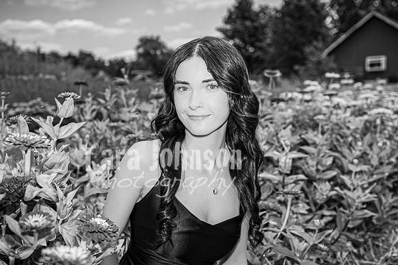 Margret Van Netten @ Terraces Flower Farm (BW-B) - TJP (72 of 100)
