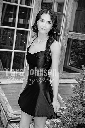 Margret Van Netten @ Terraces Flower Farm (BW-B) - TJP (77 of 100)