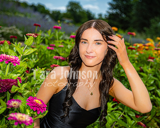 Margret Van Netten @ Terraces Flower Farm (Color-B) - TJP (73 of 100)