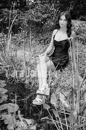 Margret Van Netten @ Terraces Flower Farm (BW-B) - TJP (91 of 100)