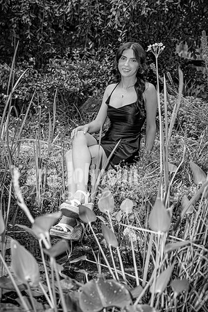 Margret Van Netten @ Terraces Flower Farm (BW-B) - TJP (92 of 100)