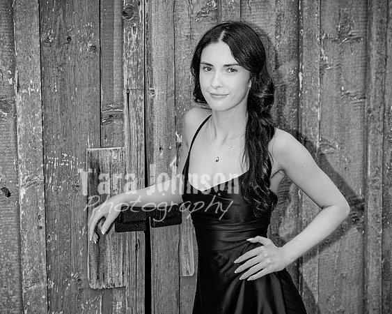 Margret Van Netten @ Terraces Flower Farm (BW-B) - TJP (97 of 100)