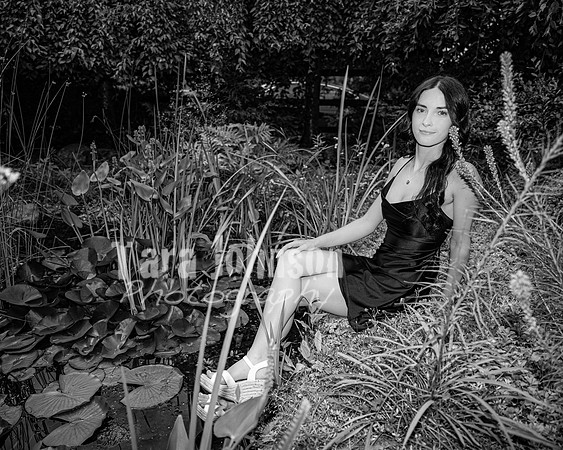 Margret Van Netten @ Terraces Flower Farm (BW-B) - TJP (93 of 100)