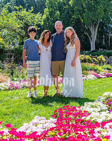 Schwartz Family @ Cranbrook House of Gardens - Color - TJP (6 of 18)
