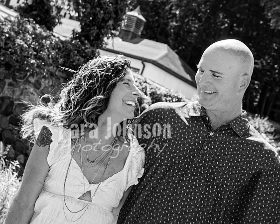 Schwartz Family @ Cranbrook House of Gardens - BW - TJP (3 of 18)