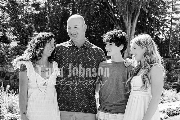Schwartz Family @ Cranbrook House of Gardens - BW - TJP (4 of 18)