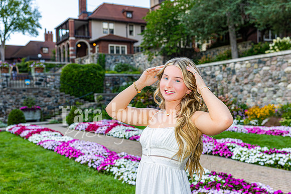 Avery Schwartz @ Cranbrook House of Gardens - Color - TJP (3 of 69)
