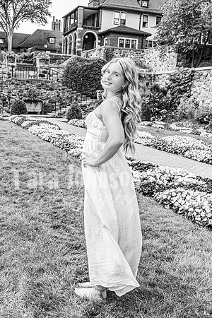 Avery Schwartz @ Cranbrook House of Gardens - BW - TJP (2 of 69)