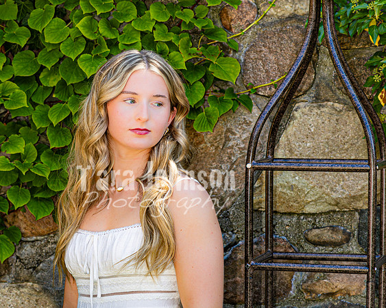 Avery Schwartz @ Cranbrook House of Gardens - Color - TJP (16 of 69)