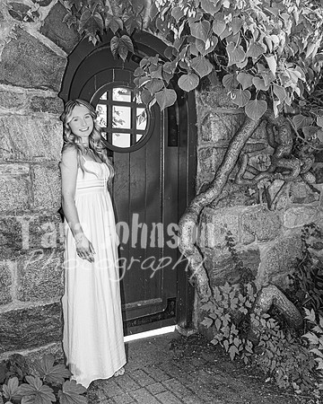 Avery Schwartz @ Cranbrook House of Gardens - BW - TJP (5 of 69)
