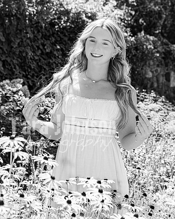 Avery Schwartz @ Cranbrook House of Gardens - BW - TJP (10 of 69)