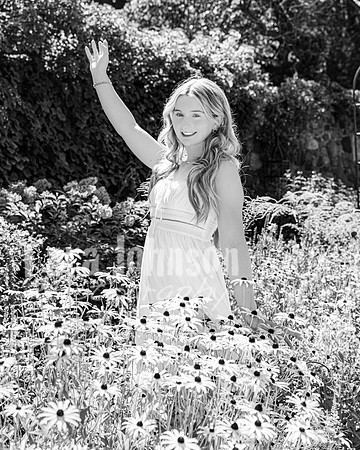 Avery Schwartz @ Cranbrook House of Gardens - BW - TJP (9 of 69)