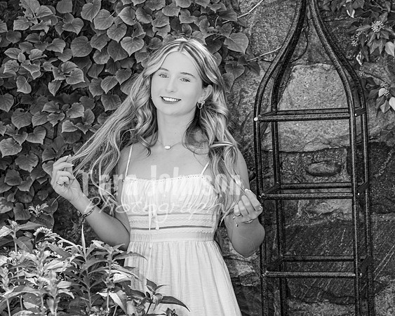 Avery Schwartz @ Cranbrook House of Gardens - BW - TJP (14 of 69)