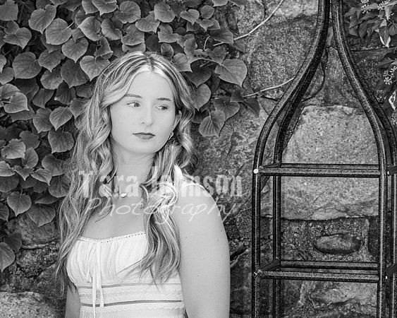 Avery Schwartz @ Cranbrook House of Gardens - BW - TJP (16 of 69)