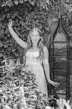 Avery Schwartz @ Cranbrook House of Gardens - BW - TJP (13 of 69)