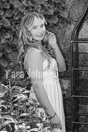 Avery Schwartz @ Cranbrook House of Gardens - BW - TJP (19 of 69)