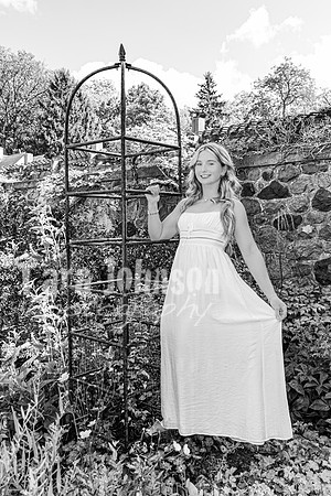 Avery Schwartz @ Cranbrook House of Gardens - BW - TJP (23 of 69)