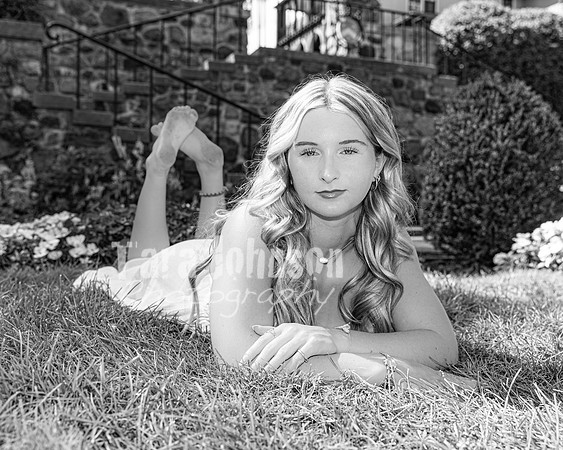 Avery Schwartz @ Cranbrook House of Gardens - BW - TJP (26 of 69)
