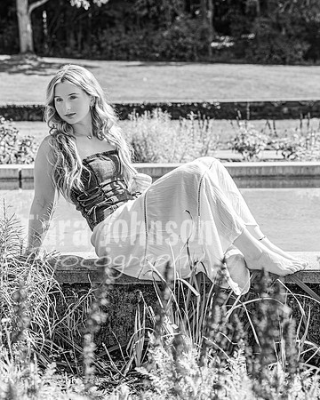 Avery Schwartz @ Cranbrook House of Gardens - BW - TJP (37 of 69)