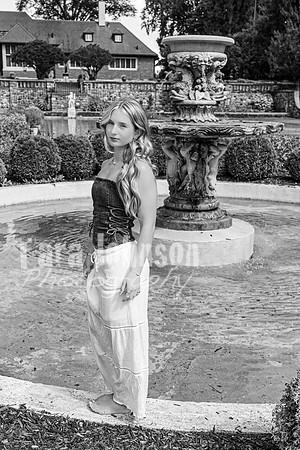 Avery Schwartz @ Cranbrook House of Gardens - BW - TJP (44 of 69)