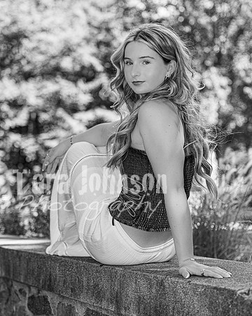 Avery Schwartz @ Cranbrook House of Gardens - BW - TJP (56 of 69)