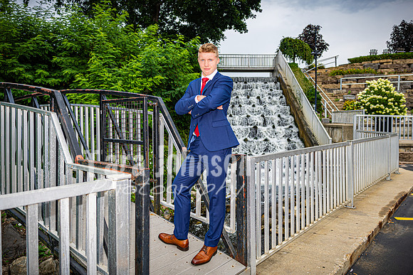 Justin Witt in Downtown Milford - Color - TJP (3 of 48)