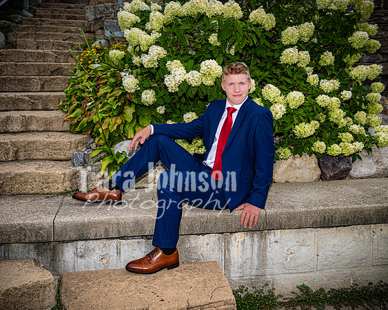 Justin Witt in Downtown Milford - Color - TJP (8 of 48)