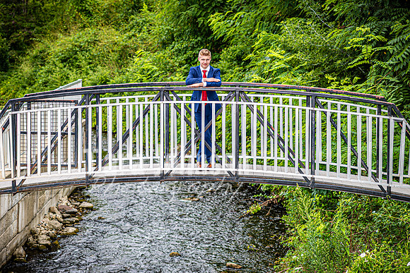 Justin Witt in Downtown Milford - Color - TJP (12 of 48)