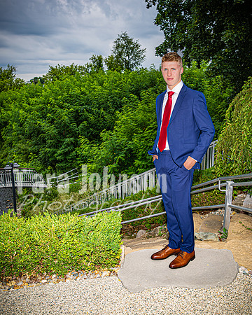 Justin Witt in Downtown Milford - Color - TJP (16 of 48)