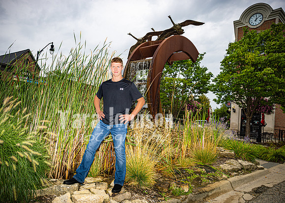 Justin Witt in Downtown Milford - Color - TJP (30 of 48)
