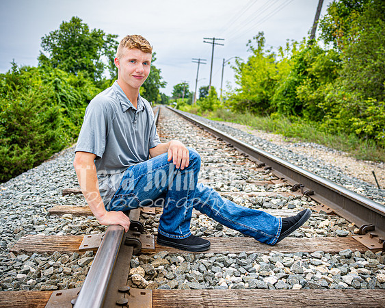Justin Witt in Downtown Milford - Color - TJP (39 of 48)