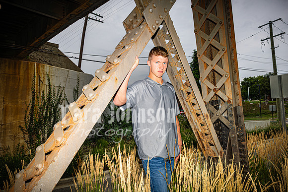 Justin Witt in Downtown Milford - Color - TJP (43 of 48)
