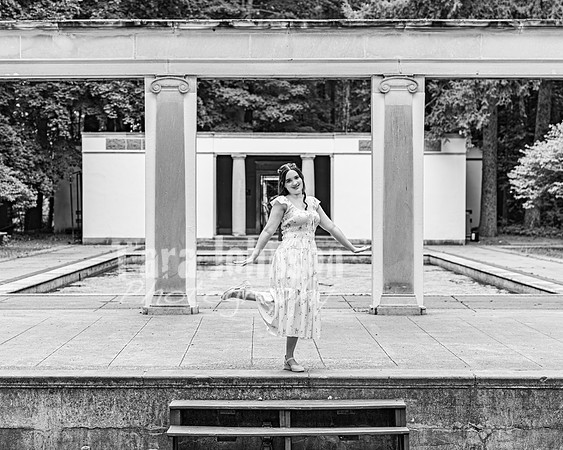 Mercedes Beyersdorf @ Cranbrook House of Gardens - BW - TJP (4 of 33)
