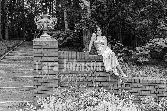 Mercedes Beyersdorf @ Cranbrook House of Gardens - BW - TJP (15 of 33)
