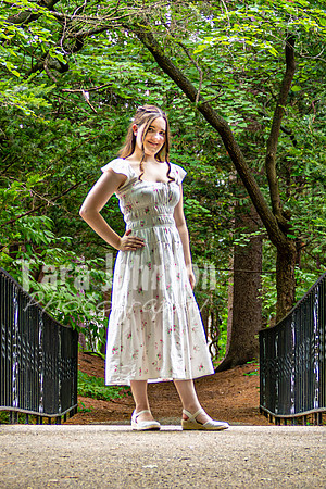 Mercedes Beyersdorf @ Cranbrook House of Gardens - Color - TJP (11 of 33)
