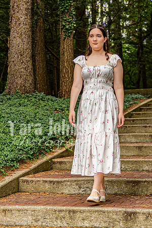 Mercedes Beyersdorf @ Cranbrook House of Gardens - Color - TJP (13 of 33)