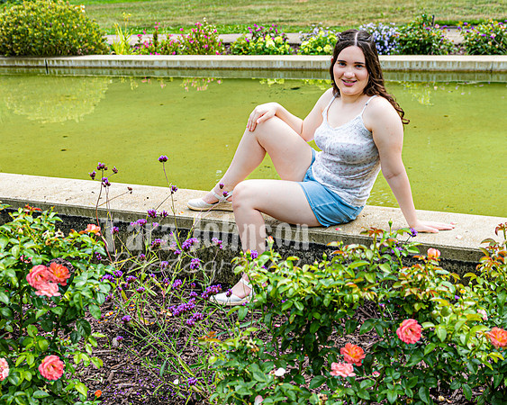 Mercedes Beyersdorf @ Cranbrook House of Gardens - Color - TJP (23 of 33)