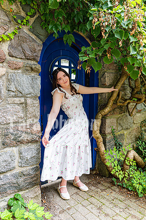 Mercedes Beyersdorf @ Cranbrook House of Gardens - Color - TJP (19 of 33)