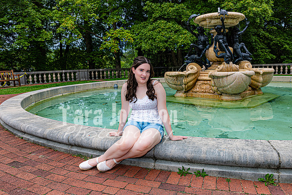 Mercedes Beyersdorf @ Cranbrook House of Gardens - Color - TJP (26 of 33)