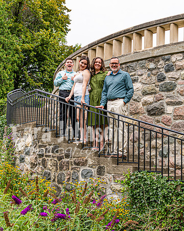 Beyersdorf Family @ Cranbrook House of Gardens - Color - TJP (4 of 15)