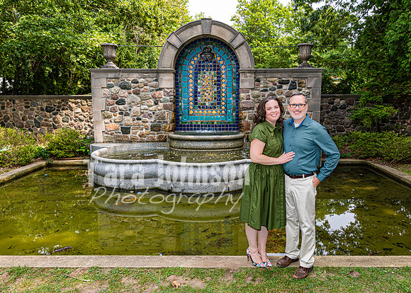 Beyersdorf Family @ Cranbrook House of Gardens - Color - TJP (7 of 15)