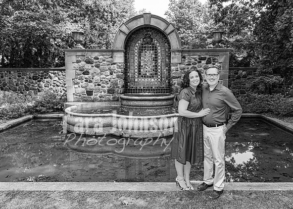 Beyersdorf Family @ Cranbrook House of Gardens - BW - TJP (7 of 15)