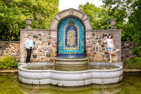 Beyersdorf Family @ Cranbrook House of Gardens - Color - TJP (11 of 15)