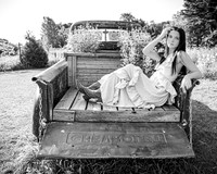 Hannah Horton @ Terraces Flower Farm & Cedar Island - BW - TJP (1 of 104)