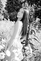 Hannah Horton @ Terraces Flower Farm & Cedar Island - BW - TJP (11 of 104)