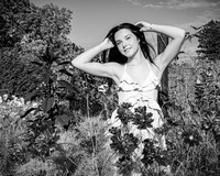 Hannah Horton @ Terraces Flower Farm & Cedar Island - BW - TJP (13 of 104)