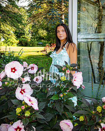 Hannah Horton @ Terraces Flower Farm & Cedar Island - Color - TJP (27 of 104)