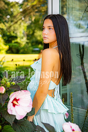 Hannah Horton @ Terraces Flower Farm & Cedar Island - Color - TJP (31 of 104)